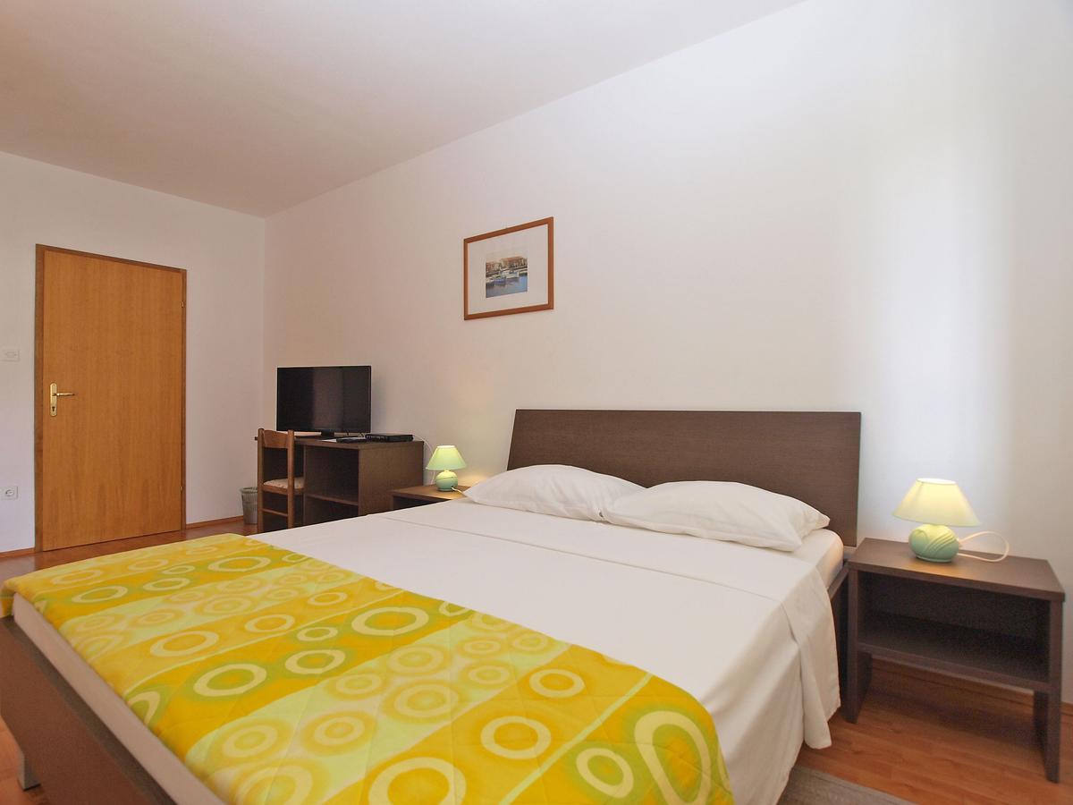 Rooms Ivica 1452 Fažana Exterior foto